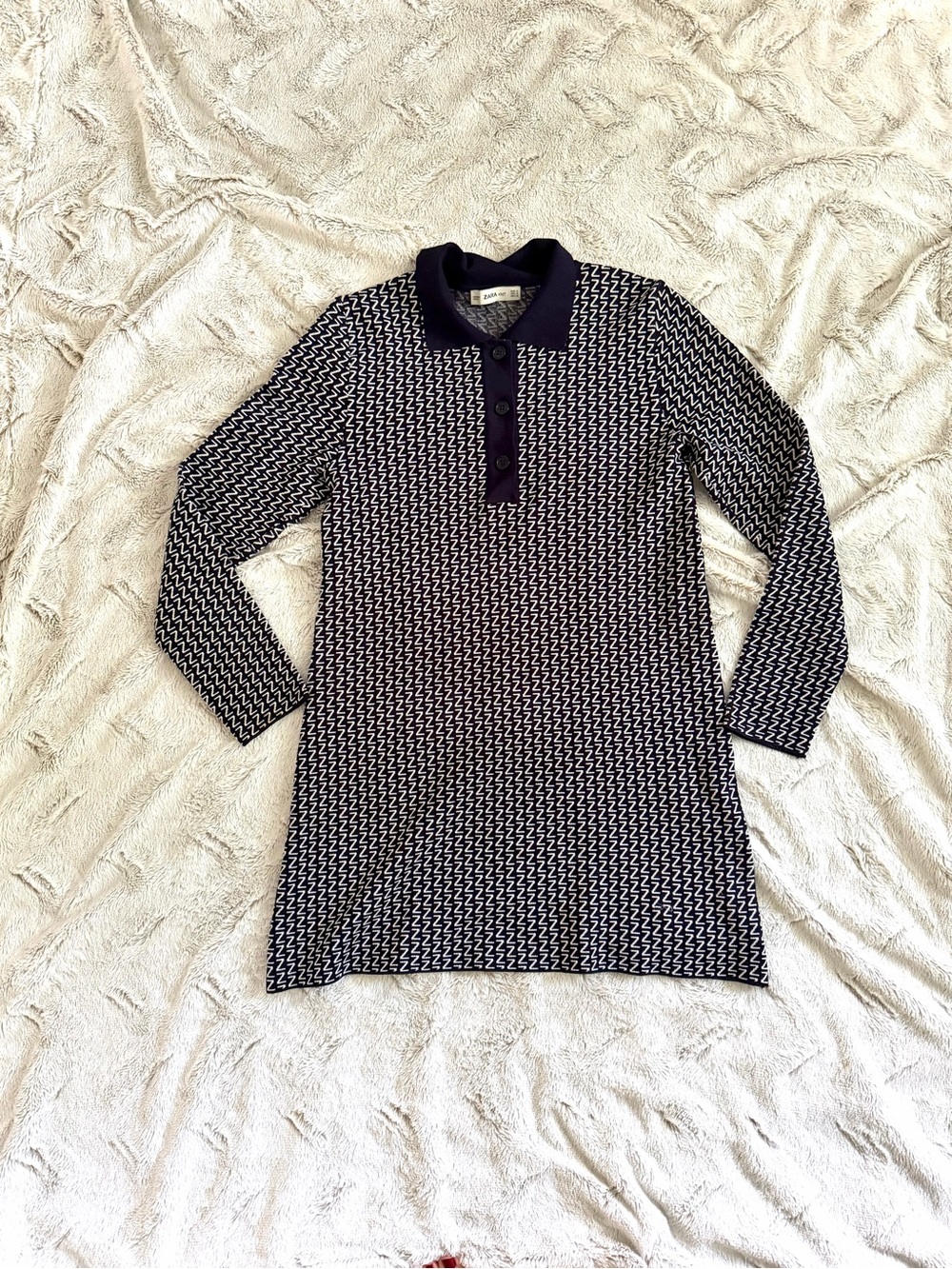 Zara Knit Navy and White Marled Sweater